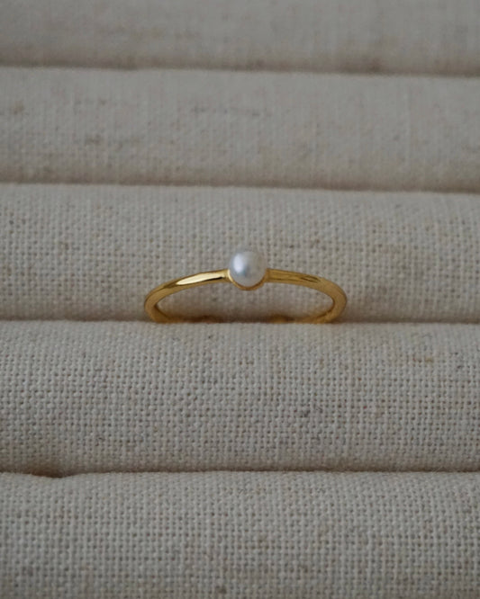 mini pearl ring